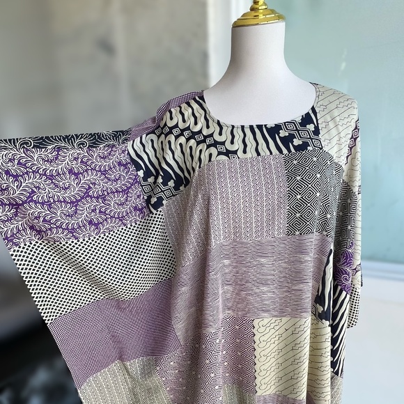 0059/ purple Multicolor Poncho with fringed, Batik Poncho with fringed - Picture 5 of 9